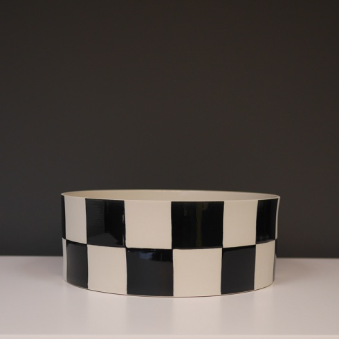 Black and White Chequered Ceramic Centerpiece, D26cm